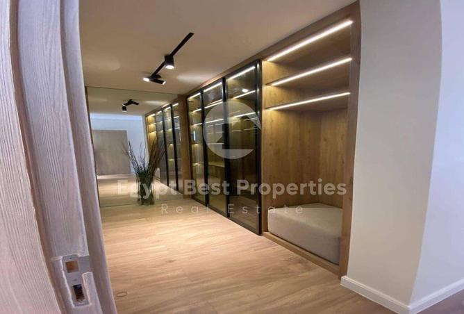 8075009 - Property Image 3