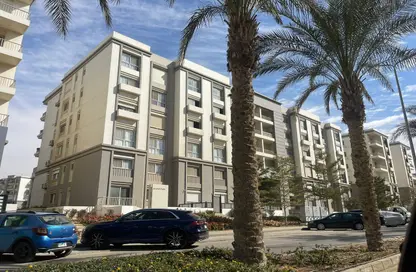 Apartment - 2 Bedrooms - 2 Bathrooms for sale in Hyde Park - 5th Settlement Compounds - The 5th Settlement - New Cairo City - Cairo
