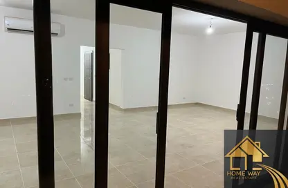 شقة - 3 غرف نوم - 3 حمامات للايجار في مون ريزيدنس - فيفث سكوير - التجمع الخامس - مدينة القاهرة الجديدة - القاهرة