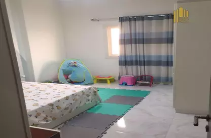Apartment - 4 Bedrooms - 3 Bathrooms for sale in Al Narges 2 - Al Narges - New Cairo City - Cairo