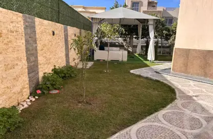 Villa - 5 Bedrooms - 4 Bathrooms for sale in 1st Neighborhood - 1st District East - Shorouk City - Cairo