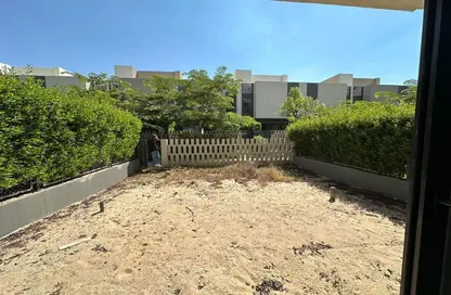 Townhouse - 3 Bedrooms - 3 Bathrooms for sale in Al Burouj Compound - El Shorouk Compounds - Shorouk City - Cairo