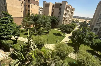Apartment - 2 Bedrooms - 2 Bathrooms for sale in Madinaty - Cairo