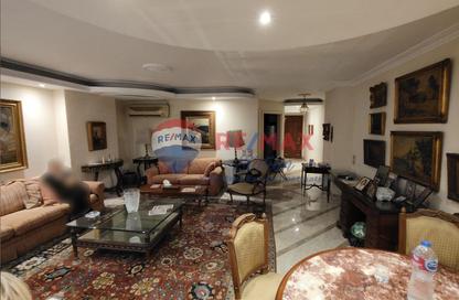 Apartment - 3 Bedrooms - 2 Bathrooms for sale in Ard El Golf - Heliopolis - Masr El Gedida - Cairo
