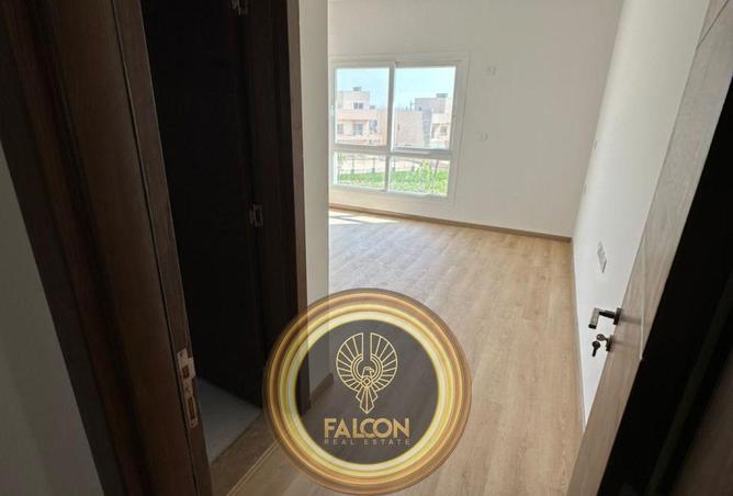 8452661 - Property Image 3