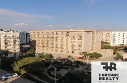 Apartment - 3 Bedrooms - 3 Bathrooms for sale in Garden Residence - New Cairo City - Cairo