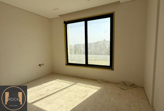 8135994 - Property Image 3