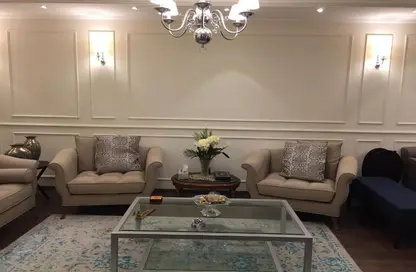 Apartment - 2 Bedrooms - 2 Bathrooms for sale in Abd Al Kawy Ahmed Basha St. - Almazah - Heliopolis - Masr El Gedida - Cairo