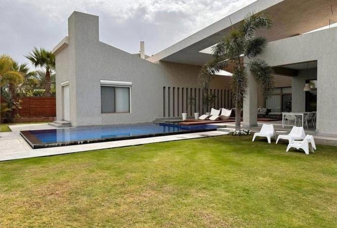 8555676 - Property Image 2