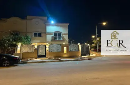 Villa - 6 Bedrooms - 4 Bathrooms for rent in El Rehab Extension - Al Rehab - New Cairo City - Cairo