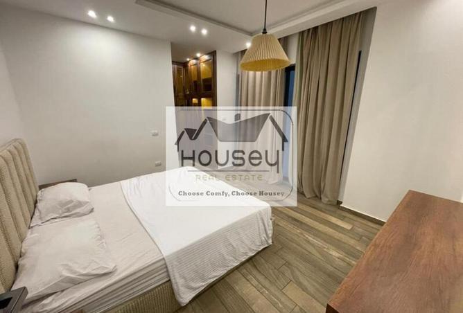 8047303 - Property Image 2