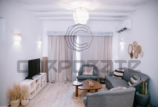 8195730 - Property Image 3