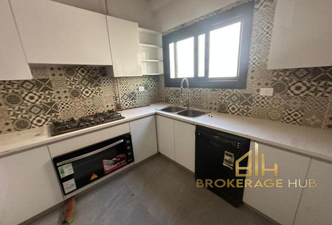 8532244 - Property Image 3