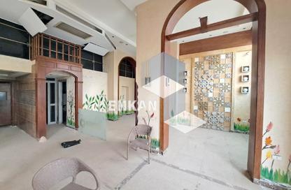 Shop - Studio - 3 Bathrooms for rent in Beverly Hills Road - 17th District - Sheikh Zayed City - Giza