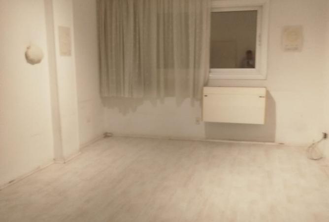 8244042 - Property Image 3