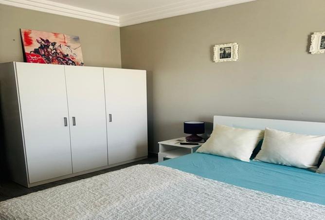 8050941 - Property Image 2