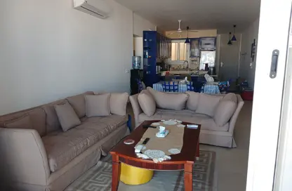 Duplex - 3 Bedrooms - 2 Bathrooms for rent in Seashell - Sidi Abdel Rahman - North Coast
