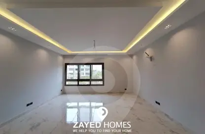 Apartment - 3 Bedrooms - 3 Bathrooms for rent in One 16 - Sheikh Zayed Compounds - Sheikh Zayed City - Giza