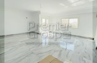 Apartment - 3 Bedrooms - 3 Bathrooms for sale in Street 268 - New Maadi - Hay El Maadi - Cairo