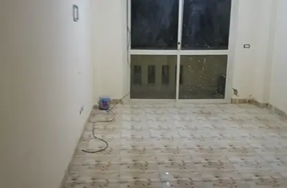 Apartment - 2 Bedrooms - 1 Bathroom for rent in Degla Palms - Al Wahat Road - 6 October City - Giza