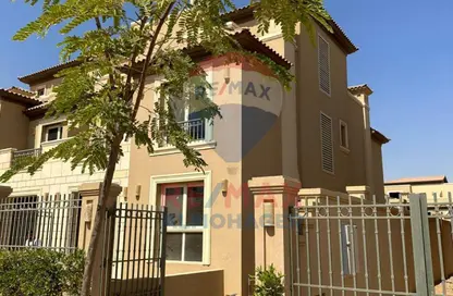 Townhouse - 3 Bedrooms - 2 Bathrooms for sale in New Capital Compounds - New Capital City - Cairo