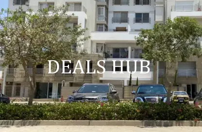 Apartment - 4 Bedrooms - 4 Bathrooms for sale in Hyde Park - New Cairo City - Cairo