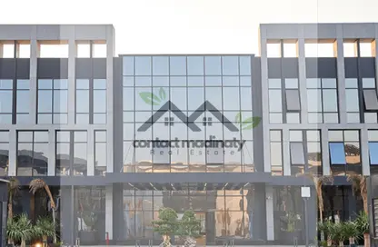 محل تجاري - استوديو للايجار في پريڤادو - مدينتي - القاهرة