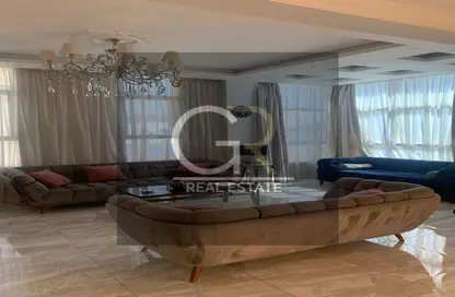 Apartment - 4 Bedrooms - 3 Bathrooms for sale in 8th District - Sheikh Zayed City - Giza