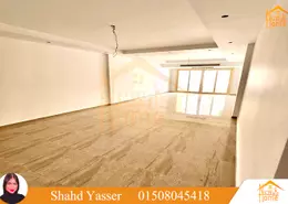 Apartment - 3 Bedrooms - 2 Bathrooms for sale in El Safwa - New Smouha - Smouha - Hay Sharq - Alexandria