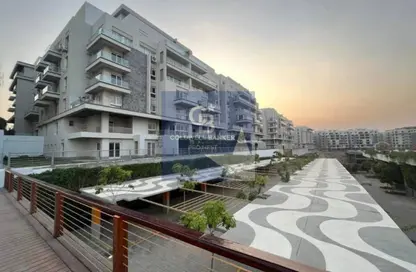 Apartment - 3 Bedrooms - 3 Bathrooms for sale in Mountain View iCity - 5th Settlement Compounds - The 5th Settlement - New Cairo City - Cairo