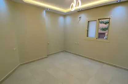 شقة - 3 غرف نوم - 2 حمامات للبيع في البوابة الرابعة - مينا - حدائق الاهرام - الجيزة