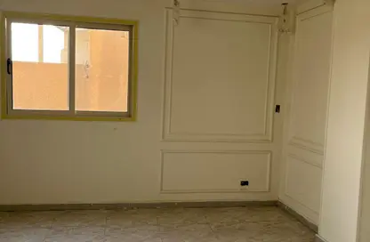 شقة - 3 غرف نوم - 2 حمامات للبيع في البيطاش - حي العجمي - الاسكندرية