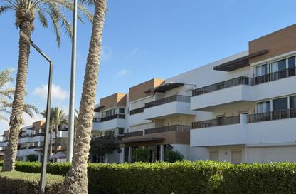 Chalet - 3 Bedrooms - 4 Bathrooms for sale in Almaza Bay - Qesm Marsa Matrouh - North Coast