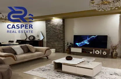 Apartment - 3 Bedrooms - 2 Bathrooms for rent in Area C - Ganoob El Acadimia - New Cairo City - Cairo