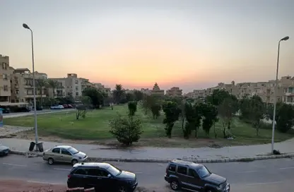 Apartment - 4 Bedrooms - 4 Bathrooms for sale in El Yasmeen 3 - El Yasmeen - New Cairo City - Cairo