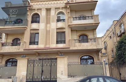 Apartment - 3 Bedrooms - 3 Bathrooms for sale in Al Narges 4 - Al Narges - New Cairo City - Cairo