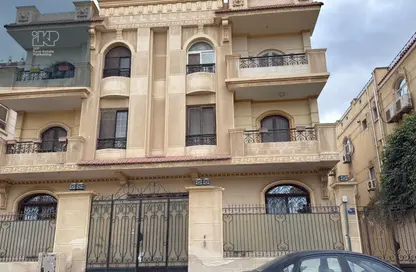 Apartment - 3 Bedrooms - 3 Bathrooms for sale in Al Narges 4 - Al Narges - New Cairo City - Cairo