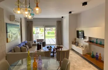 فيلا - 5 غرف نوم - 6 حمامات للبيع في ستيلا سيدي عبد الرحمن - سيدي عبد الرحمن - الساحل الشمالي