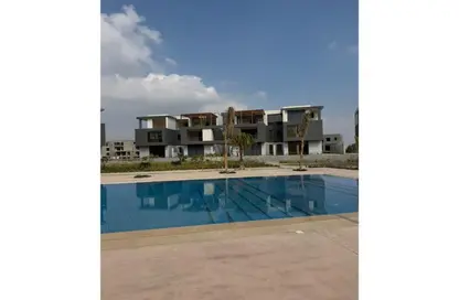 Apartment - 2 Bedrooms - 3 Bathrooms for sale in City View - Cairo Alexandria Desert Road - 6 October City - Giza