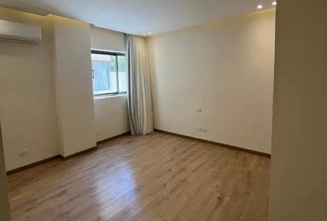 8227807 - Property Image 2