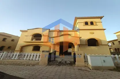 Villa - 4 Bedrooms - 4 Bathrooms for sale in El Rehab Extension - Al Rehab - New Cairo City - Cairo