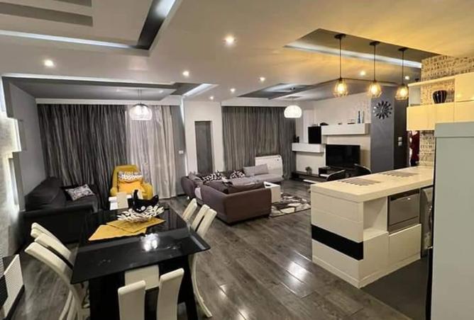 8223246 - Property Image 2