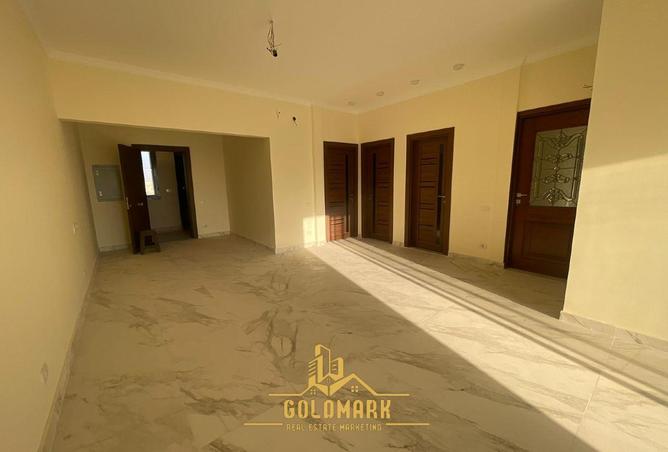 8167687 - Property Image 2