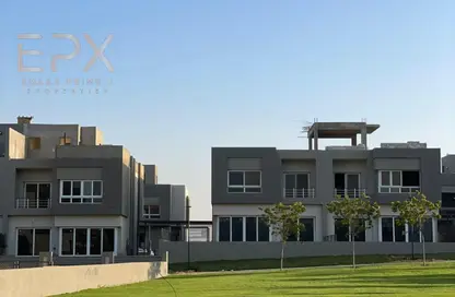 Townhouse - 4 Bedrooms - 4 Bathrooms for sale in Etapa - Sheikh Zayed Compounds - Sheikh Zayed City - Giza
