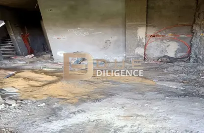 Apartment - 3 Bedrooms - 2 Bathrooms for sale in Area B - Ganoob El Acadimia - New Cairo City - Cairo