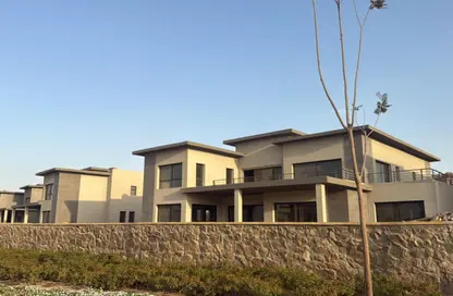 Villa - 5 Bedrooms - 5 Bathrooms for sale in Swan Lake Residence - 5th Settlement Compounds - The 5th Settlement - New Cairo City - Cairo