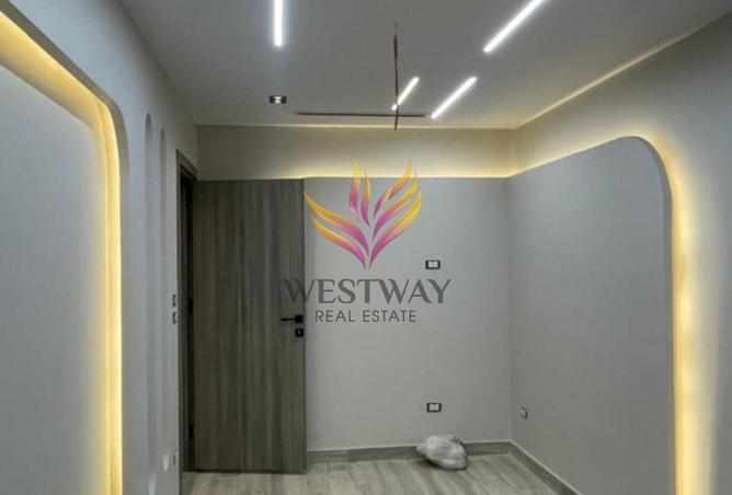 8133909 - Property Image 3