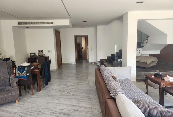 8243577 - Property Image 2