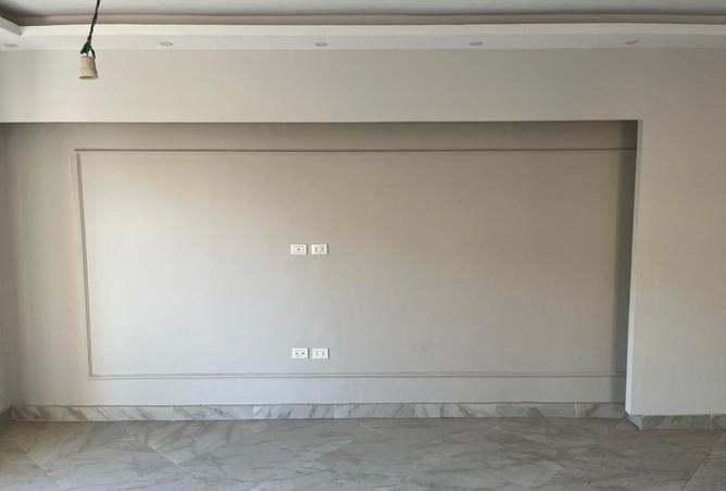 8178499 - Property Image 3