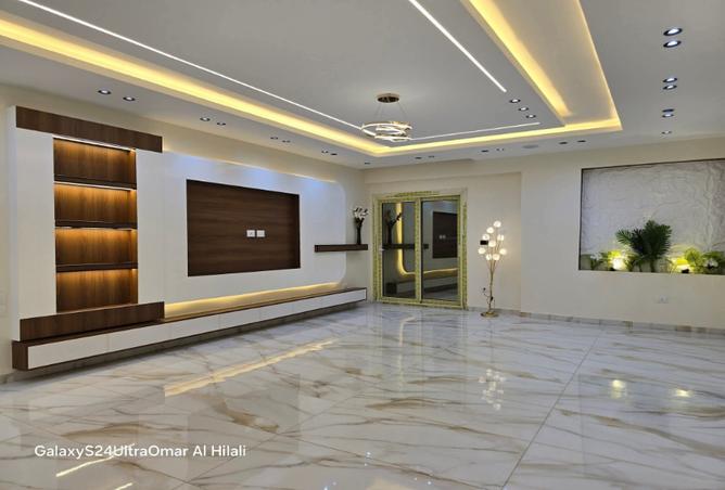 7989482 - Property Image 2